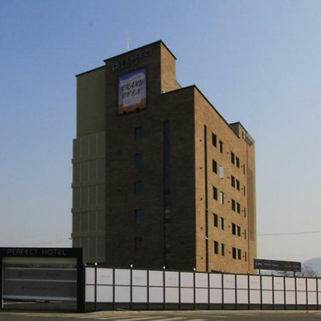 Perfect Hotel Gimhae Esterno foto